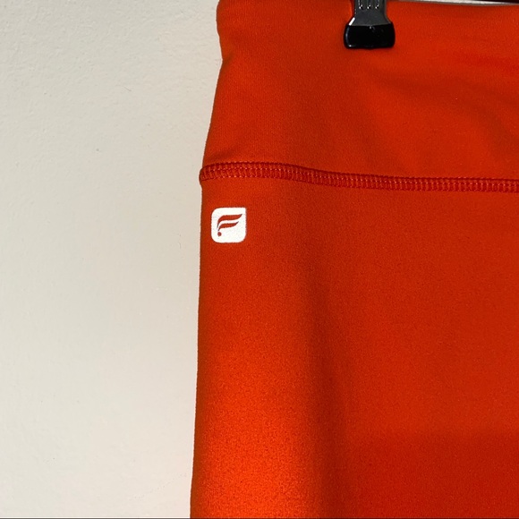 Fabletics orange mid rise power hold cropped pants - Picture 6 of 9